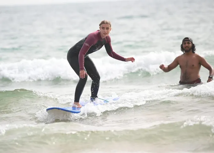 Happy Surf