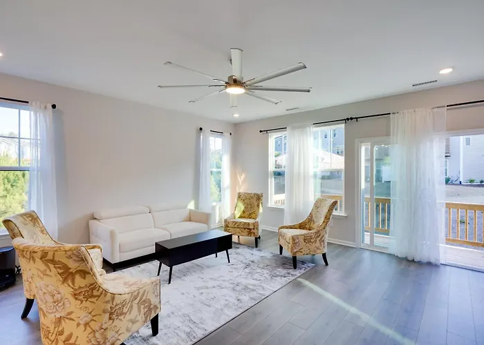 Durham Vacation Rental W/ Community Pools!