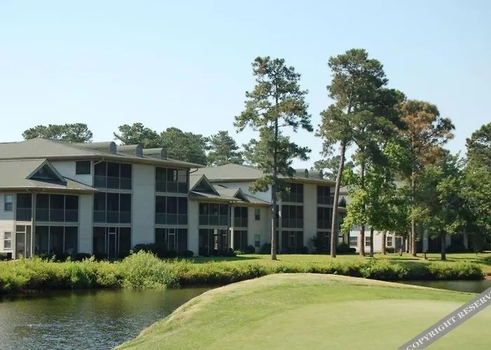 Golf hotel: True Blue Golf Resort