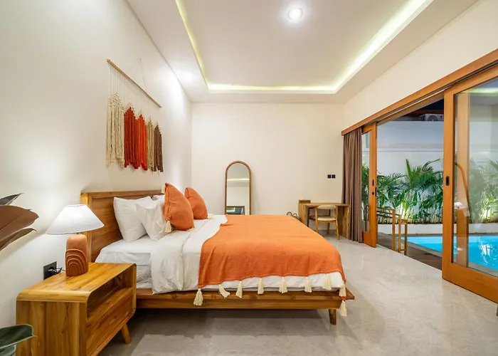 Balibay Villas - Secluded Pool Retreat Close To City Attractions
