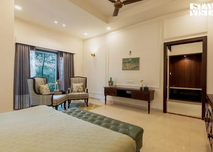 Stayvista At Morbaugh Palace- Outdoor Pool, Wifi & Bbq