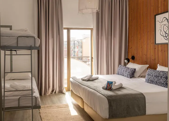 Hotel familiar: Wot Costa Da Caparica