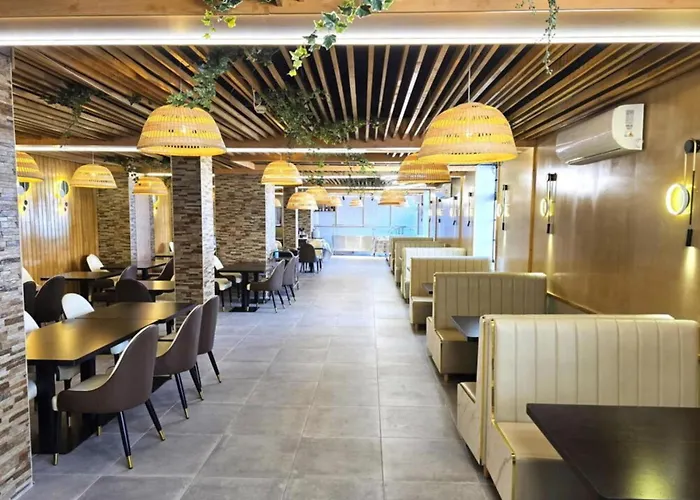 Torremolinos Centro By Croma