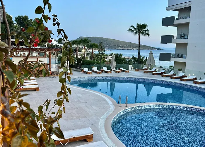 Harbour Hotel