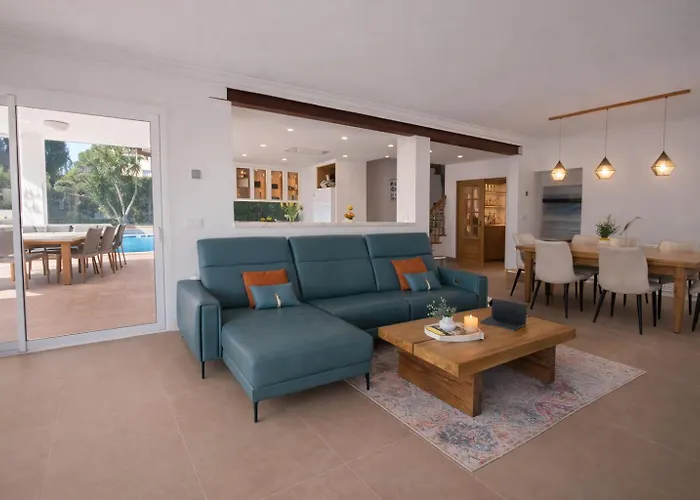 Villa En El Centro Con Vistas Al Mar