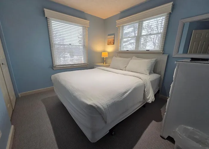 North Shore Inn Tc 301