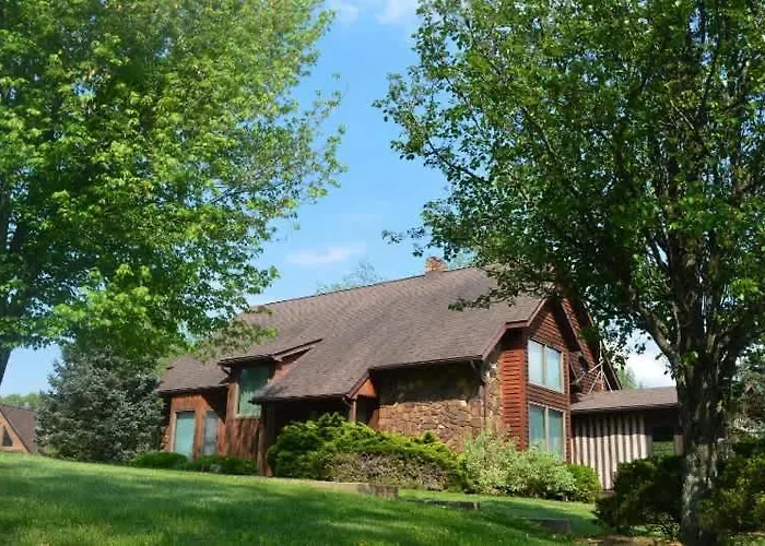 Luxury Cabin #21 With Hot Tub And Jacuzzi On Patoka Lake In Southern Indiana