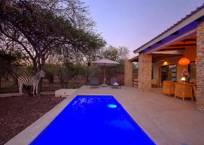 The Duchess Luxury Safari Villa, Close To Knp, Giraffe-Feeding-Tower, Bush-Bath, Boma