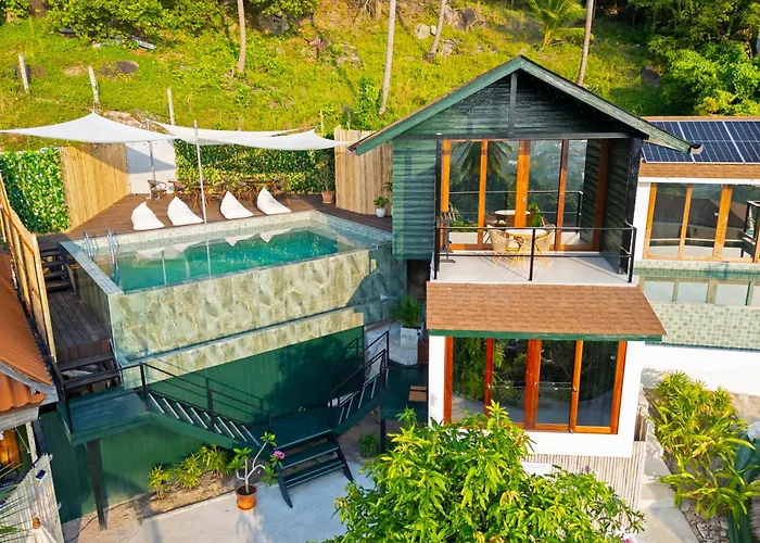 Secret Garden Eco Pool Villas