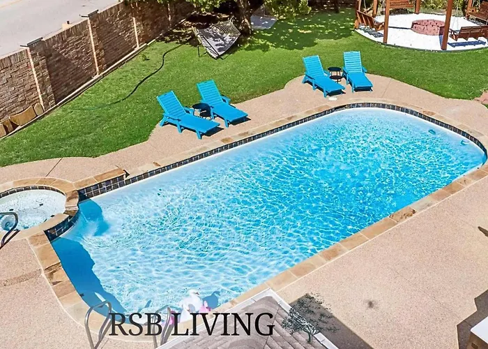 Luxury 6Br Retreat Pool Hot Tub Cinema & Game Room