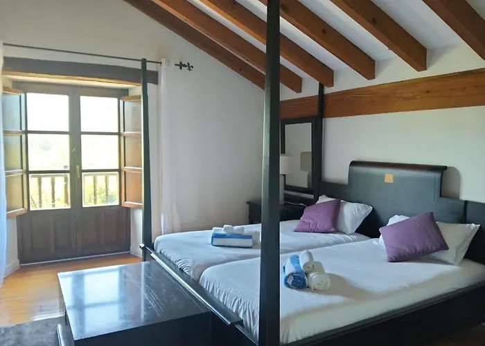 Casona Los Fresnos, con piscina
