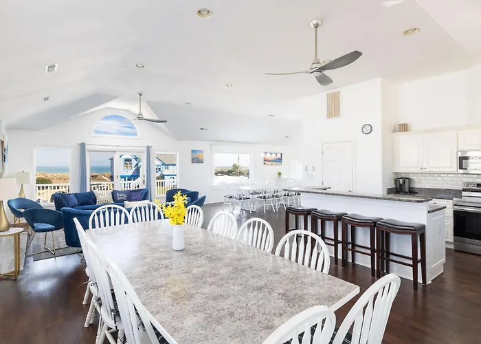 Semi Ocean Front Luxury Home Pool Spa Game Room