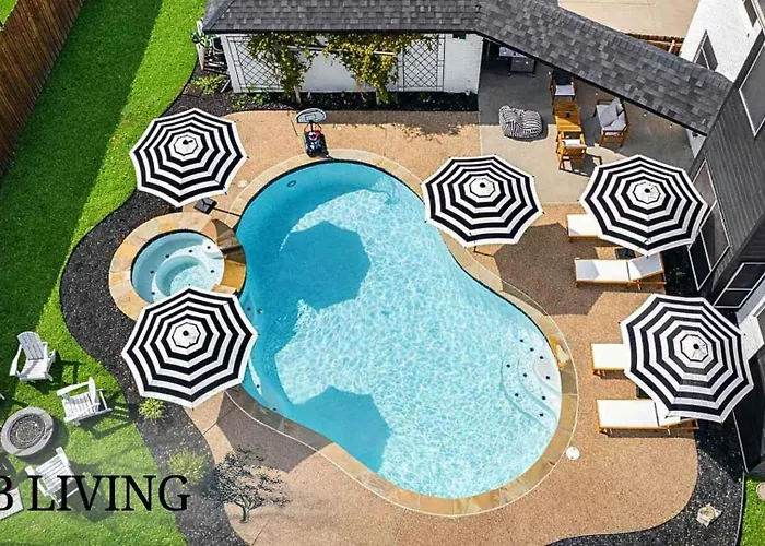 Elegant 5Br Pool House With Cinema Fire Pit And Games