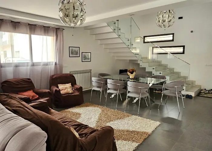 Villa familiale avec piscine privée