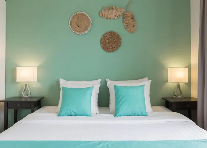 Dolphin Suites & Wellness Curacao