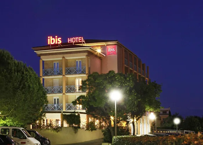Hôtel: Ibis Hyeres Centre