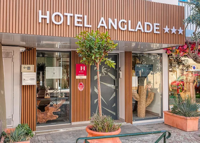 Anglade Hotel