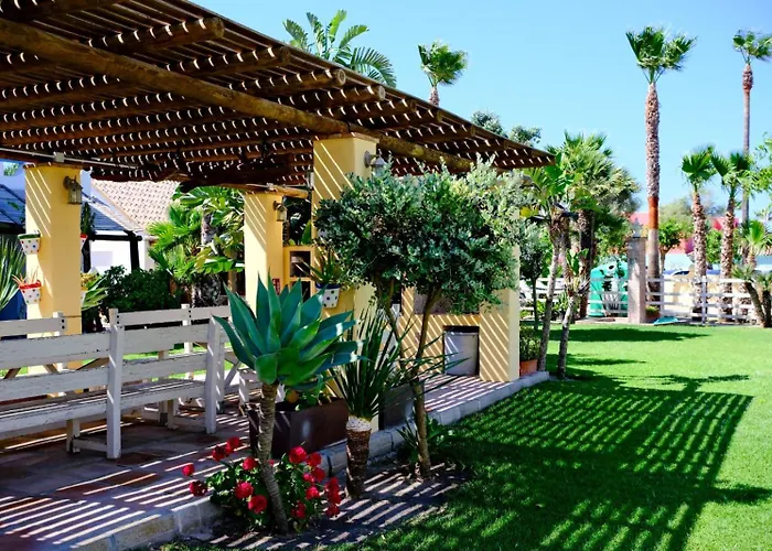 s Hacienda Sajorami