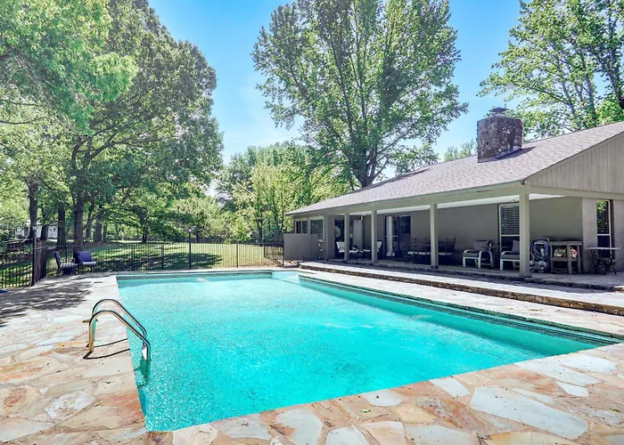 18 Mi To Dtwn Memphis: Oasis On 8 Acres!