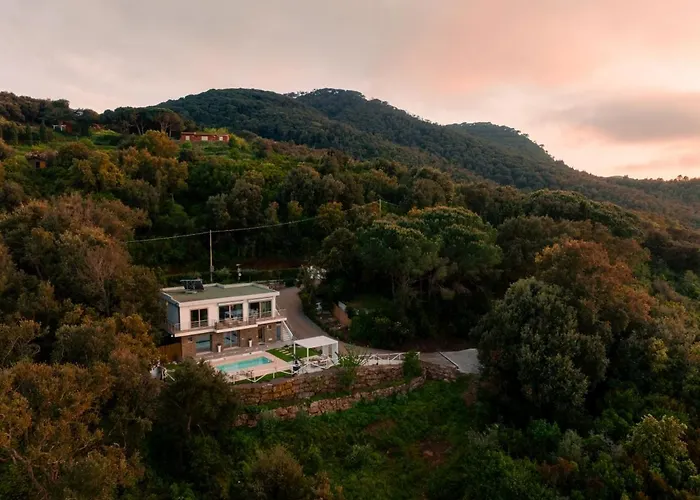 Luxury Liam Villa With Pool And Sea View - Goelba