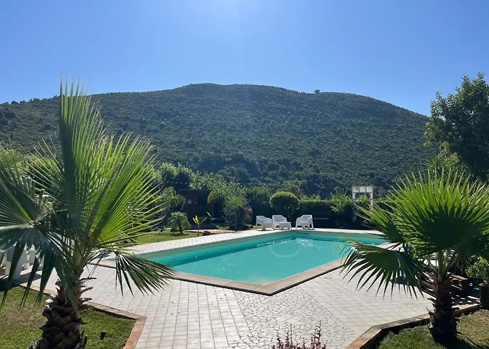 Casa De Crescenzo con piscina
