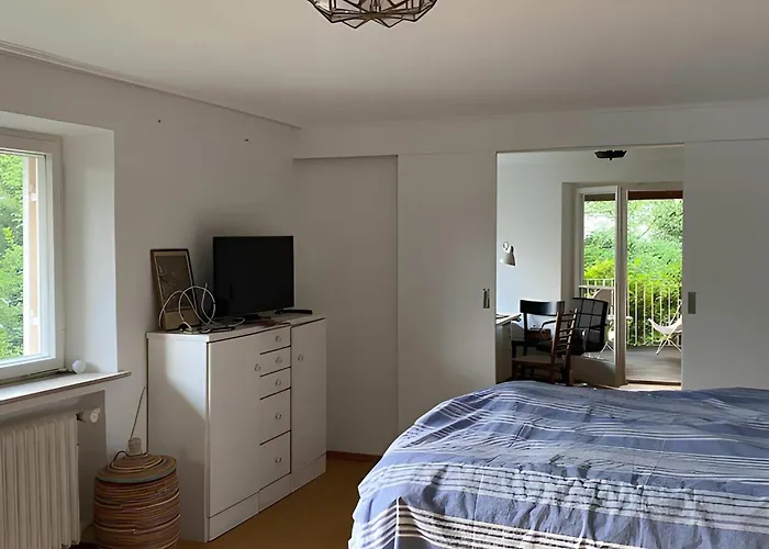 Villa Mit Pool & Sauna Am See