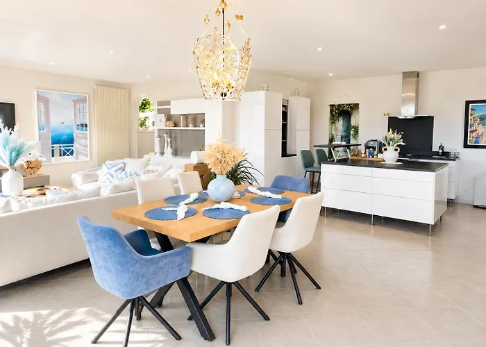 Villa Del Sol With Mountain Views