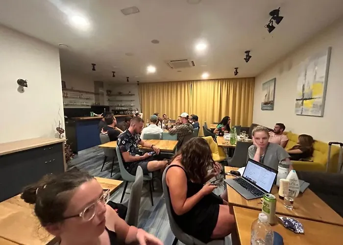 Ai Hostel