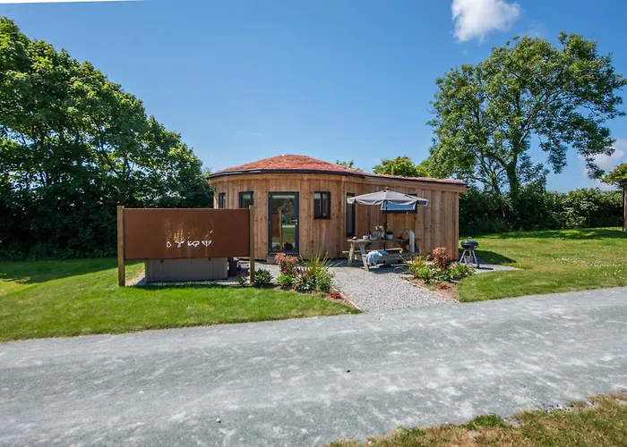 East Thorne Glamping