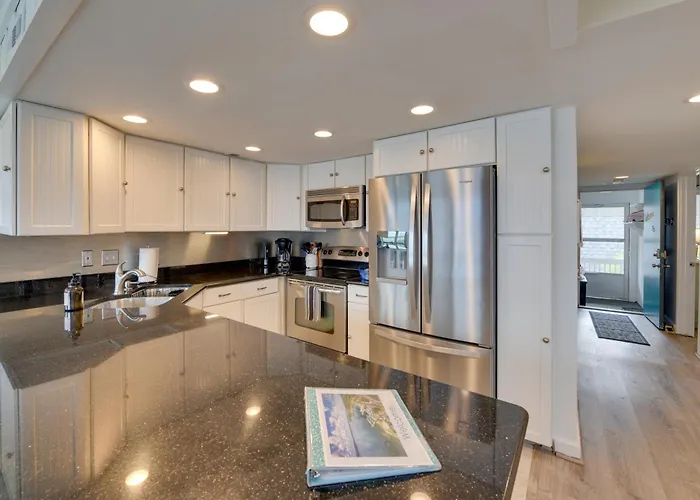 Luxury Lakefront Boyne City Townhome W/ Views!