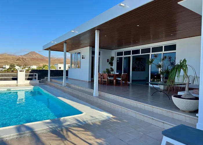 Villa Dois Mares Puerto Calero