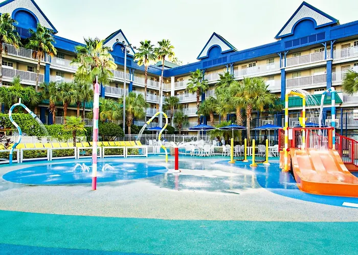 Hotel with pool: Holiday Inn Resort Orlando Suites - Waterpark By Ihg