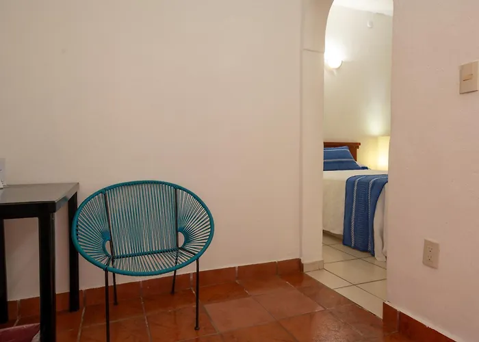 Hotels with pool Meson De Mita