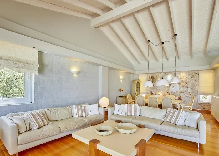 Villa Helios Corfu Kassiopi