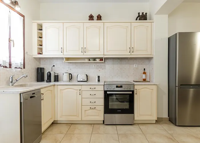 Villa Of Roses In Naxos - Private Villa With Pool