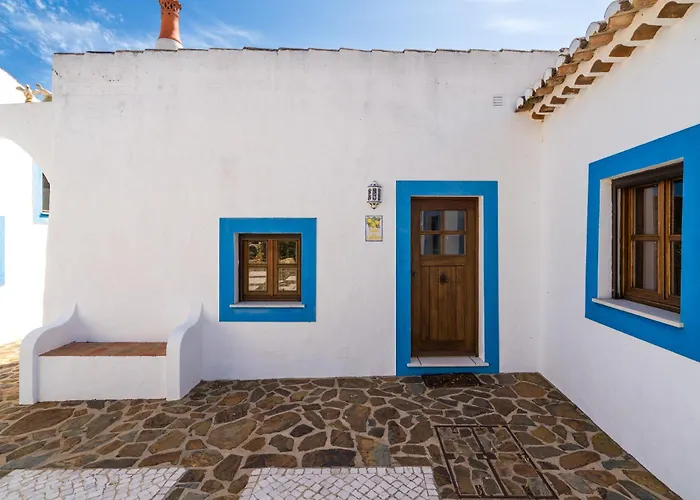 Casas Da Capela Do Monte, Country Houses