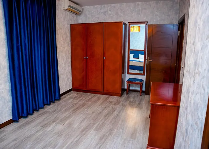 Khazri Resort & Villas