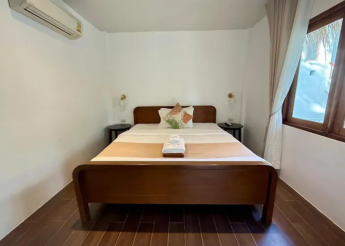  Ava Koh Tao
