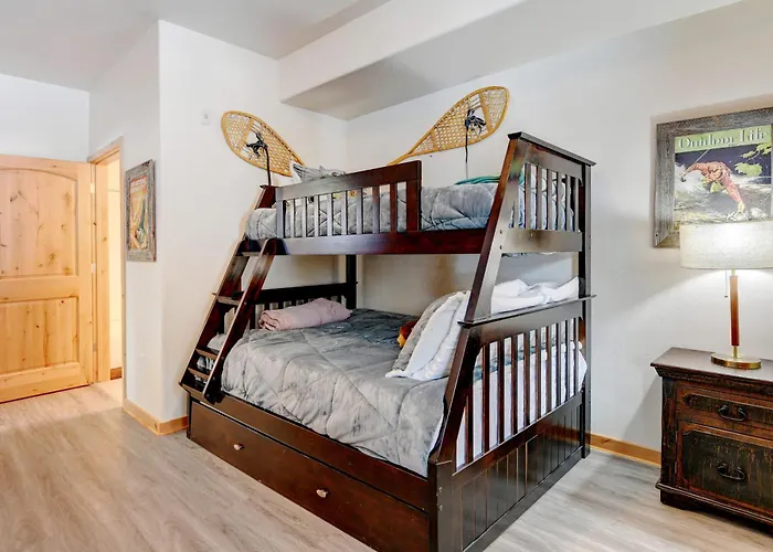 Downtown Wp Condo 412 I Pool I Club House I Hot Tub I Great Views I Activity Program