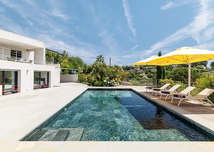 Villa Artsy - Fully Renovated Villa With Pool, Ac, Wi-Fi - 8 Ppl