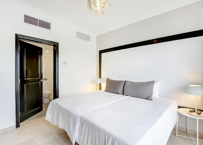 Pool View Villa With Jacuzzi & Chef At Cocotal Golf & Country Club