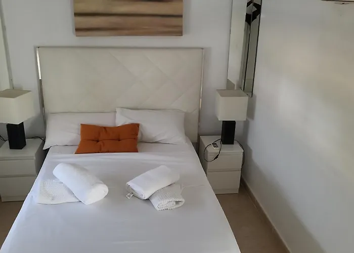 Vao Holiday Rentals-Villa With Pool On New Sierra Golf