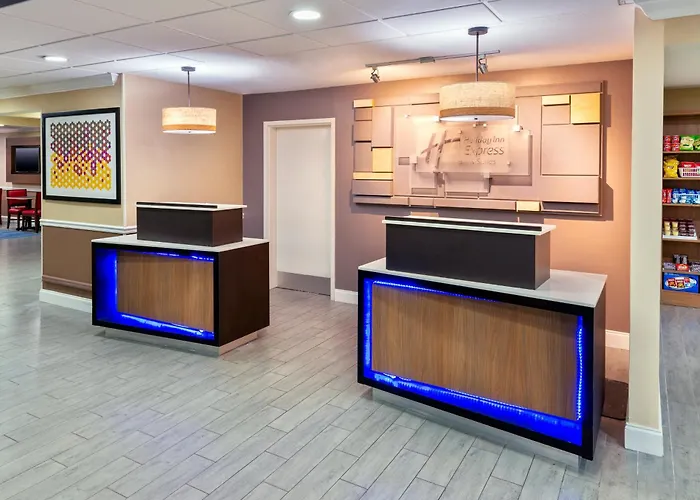 Holiday Inn Express & Suites Bonita Springs/Naples By Ihg