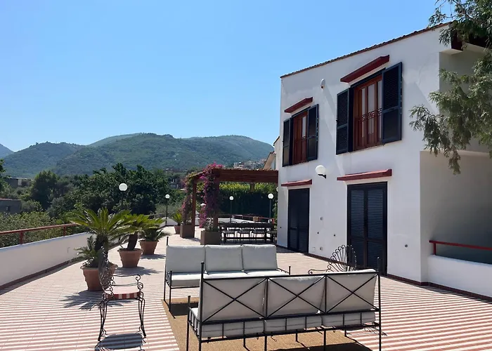 Villa Aurora