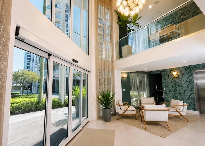 Roami At Habitat Brickell