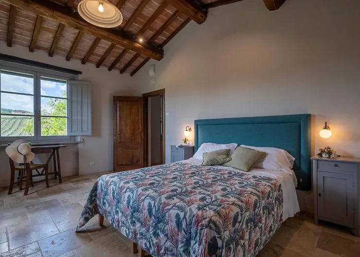 Le Colombelline 12, Emma Villas