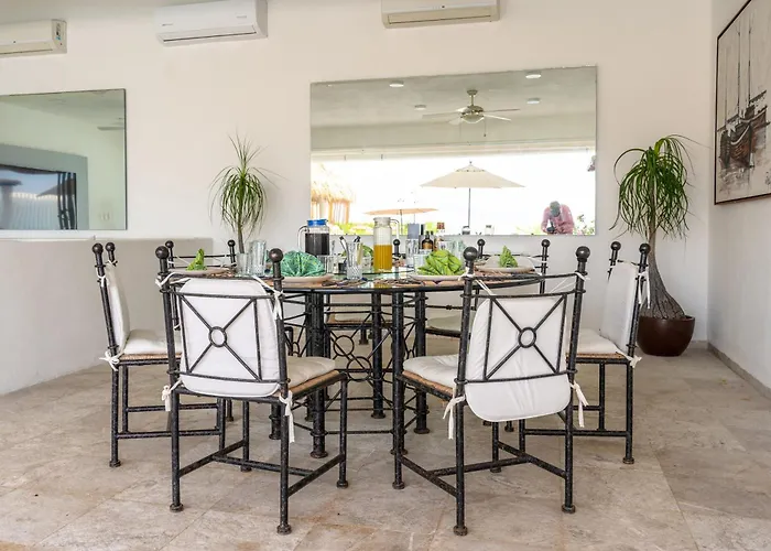 Villa Majum Acapulco