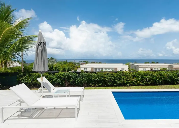 Westmoreland Luxury Villa, Pool, Sea Views, Beach Club Access