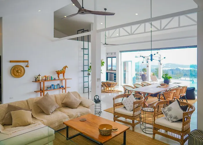Botan Villa 3Br Private Pool Sea View in Chaweng