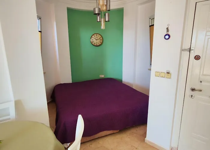 Alanya Goldcity De Deniz-Doga Manzarali Villa, Isitmali Havuz,Sauna,Fitness ,Fiber Wifi